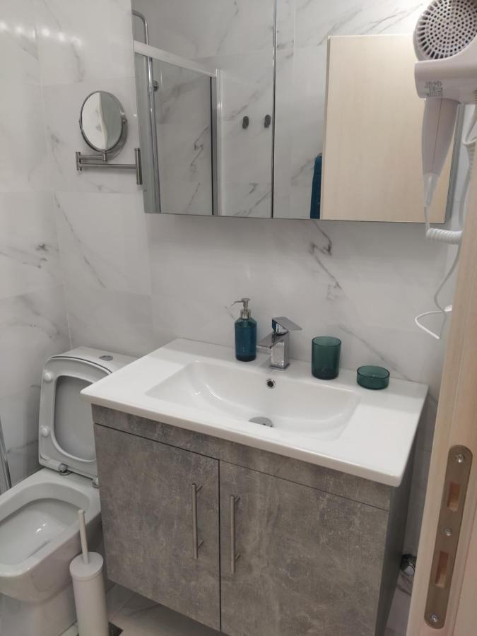 Appartamento Athina Pantheon Mitropoleos Salonicco Esterno foto